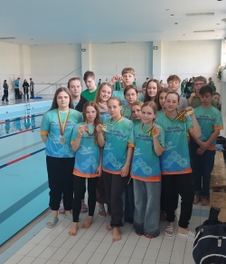 2025-04-10 d. Šilalės sporto mokyklos plaukikai dalyvavo plaukimo varžybose Mažeikiuose - Žemaitija 2025